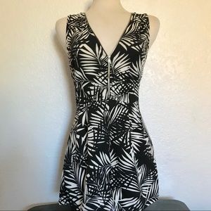Black and white palm design romper